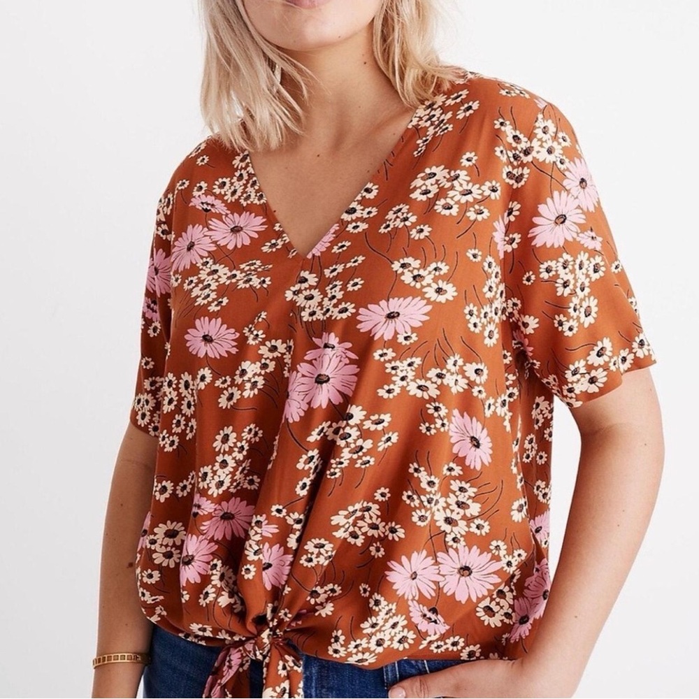 Madewell Novel Tie-Front V-neck Top in the Hillside Daisies Blouse Size M
